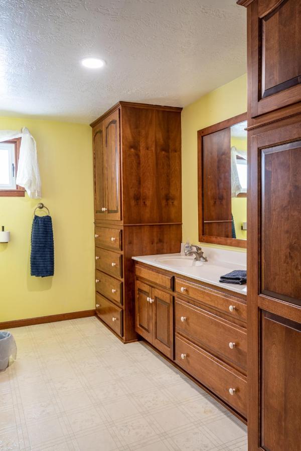 Weaver Ridge Manor Villa Millersburg Exterior foto